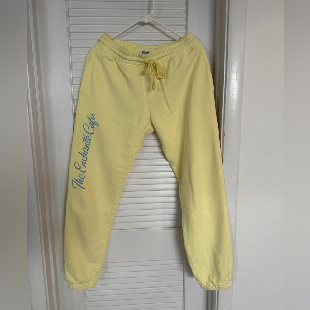 Enchante Cafe Spritz Yellow Sweatpants by F1's Daniel Ricciardo. SOLD OUT ONLINE